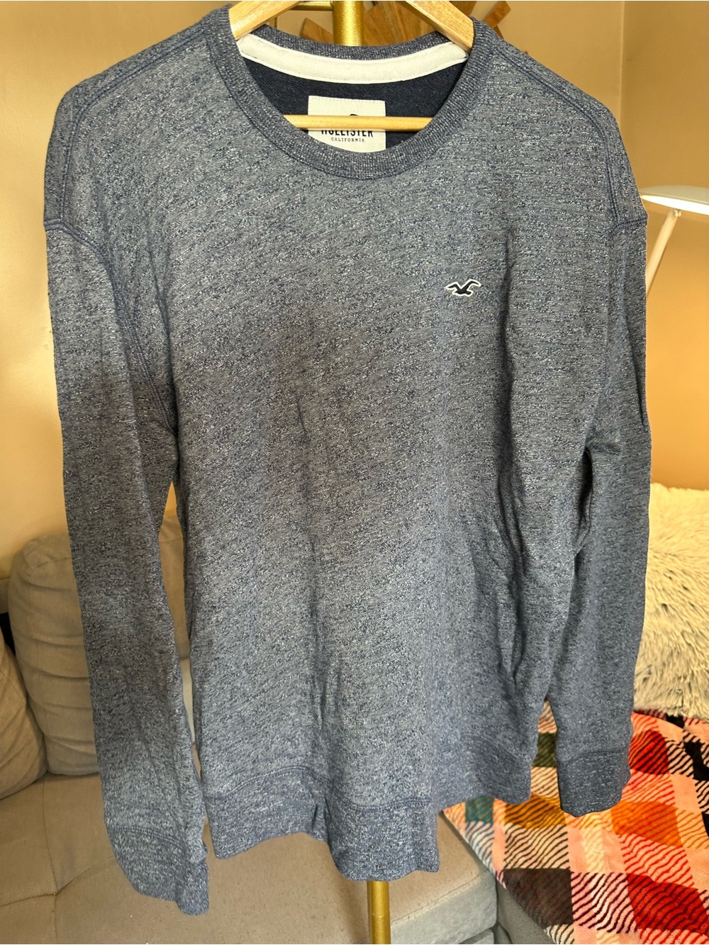 Hollister Men's Heathered Navy Blue Crewneck Pullover Sweatshirt